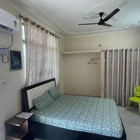 Siddheshwar Nilayam Home Stay Varanasi Exterior photo